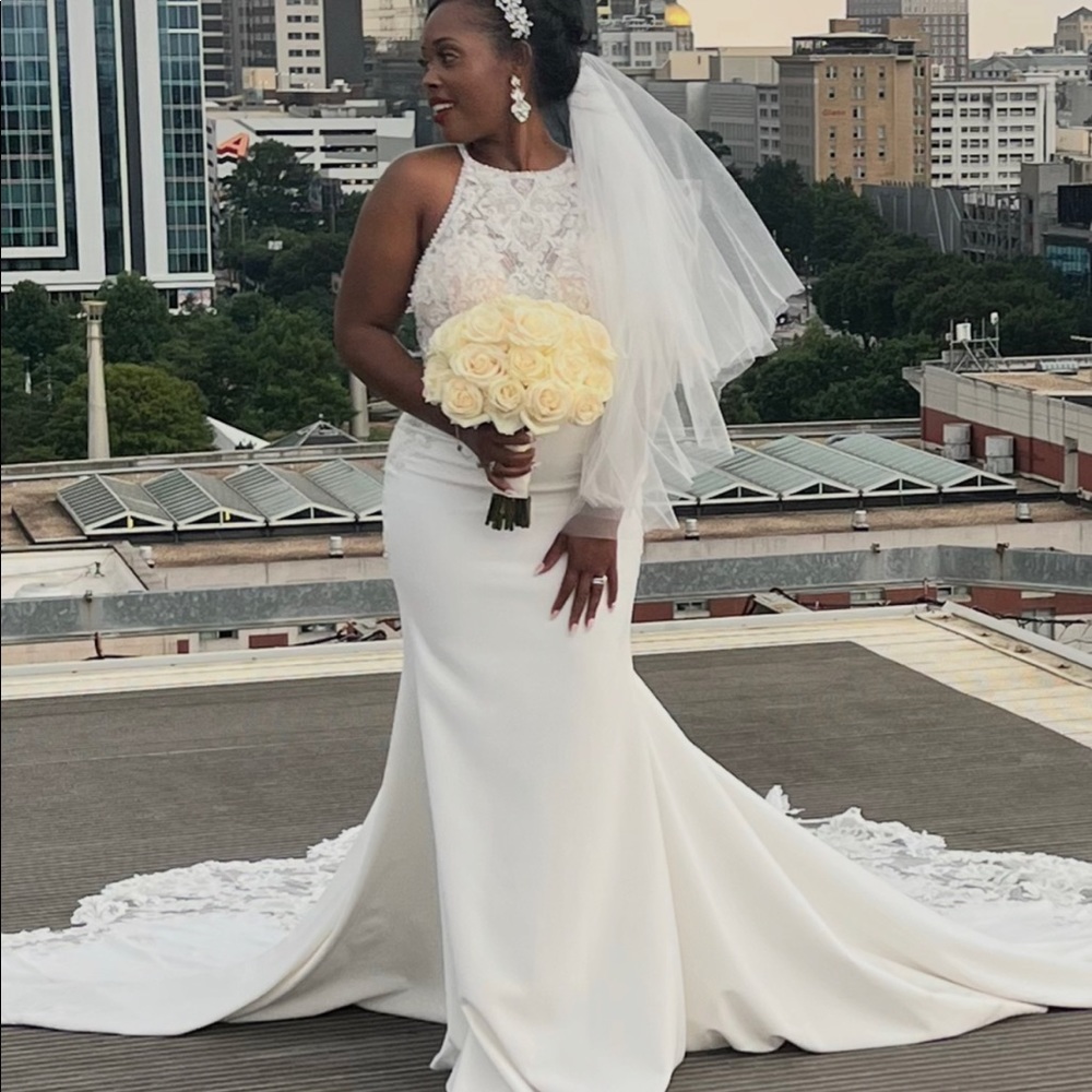 Wedding dress